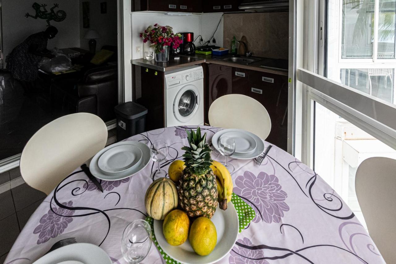 Studio En Duplex , Face A La Mer Le Gosier  Εξωτερικό φωτογραφία