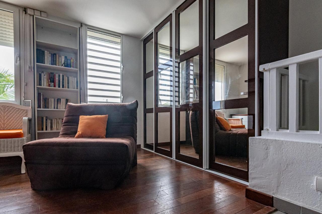 Studio En Duplex , Face A La Mer Le Gosier  Εξωτερικό φωτογραφία