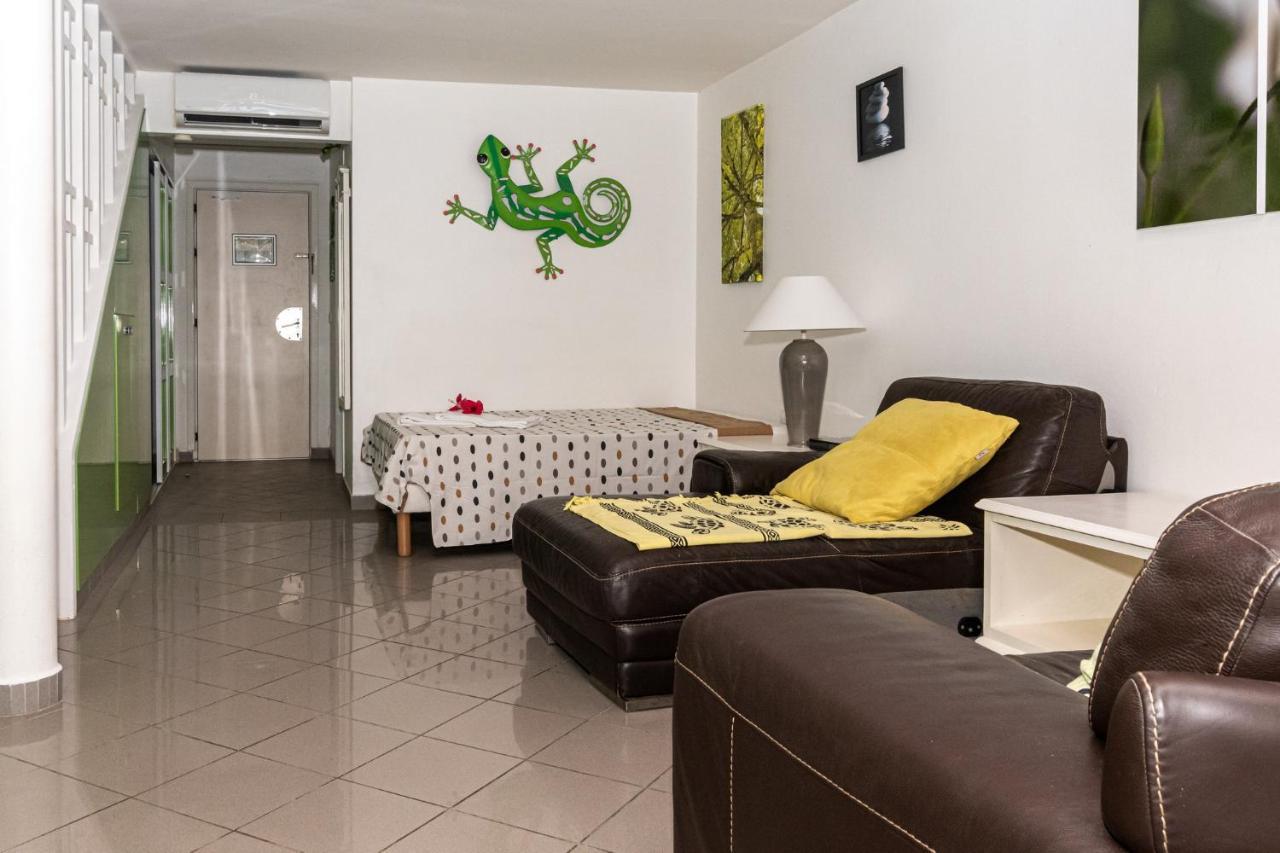 Studio En Duplex , Face A La Mer Le Gosier  Εξωτερικό φωτογραφία